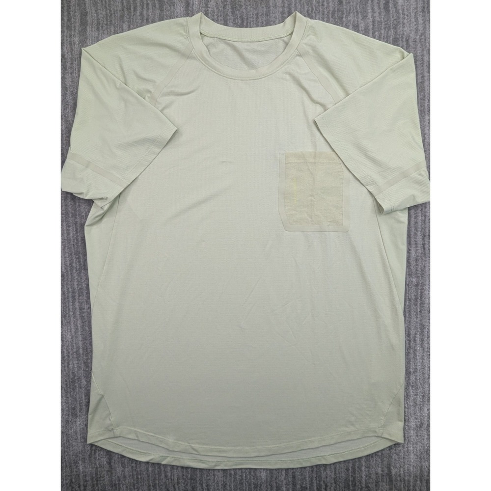 Lululemon Mens Dewy Yellow Ventilated Hiking Short Sleeve Tee T-Shirt Size M